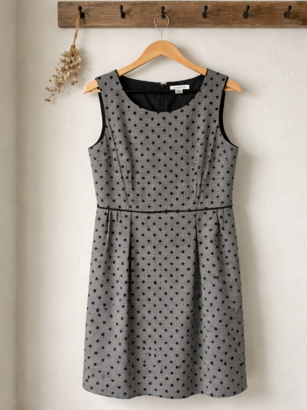 Liz Claiborne Gray Dress with Black Polka Dots